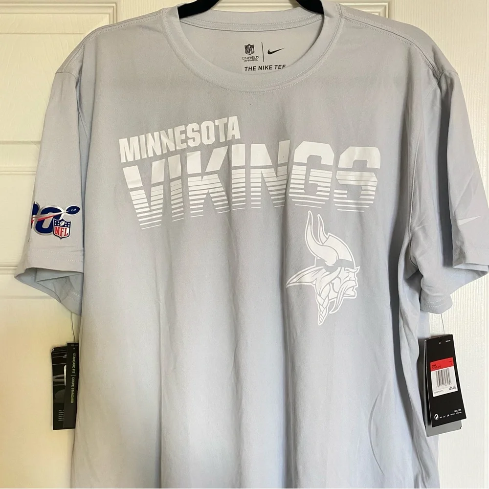 NWT Men's Gray Minnesota Vikings Nike NFL Tee Size Large